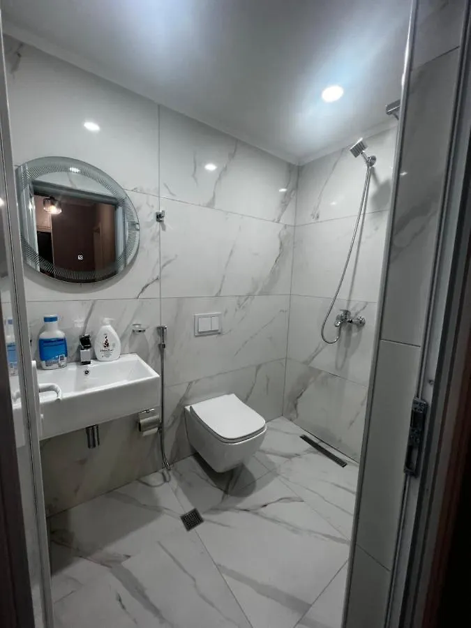 090 Center Apartment Tirana Albania